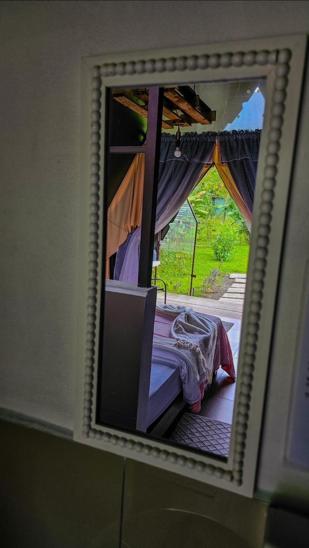Flora Glamping De Abuela Villa La Fortuna ภายนอก รูปภาพ
